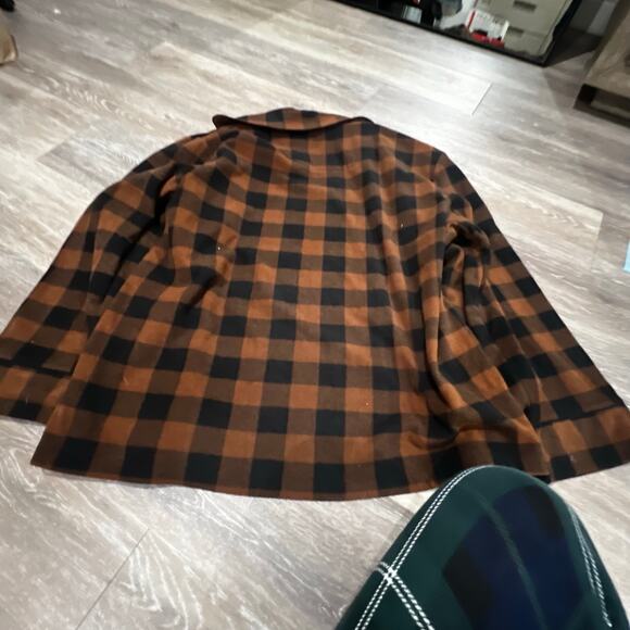 Skims Brown Fleece Pajama Top Size XL - Picture 5 of 5